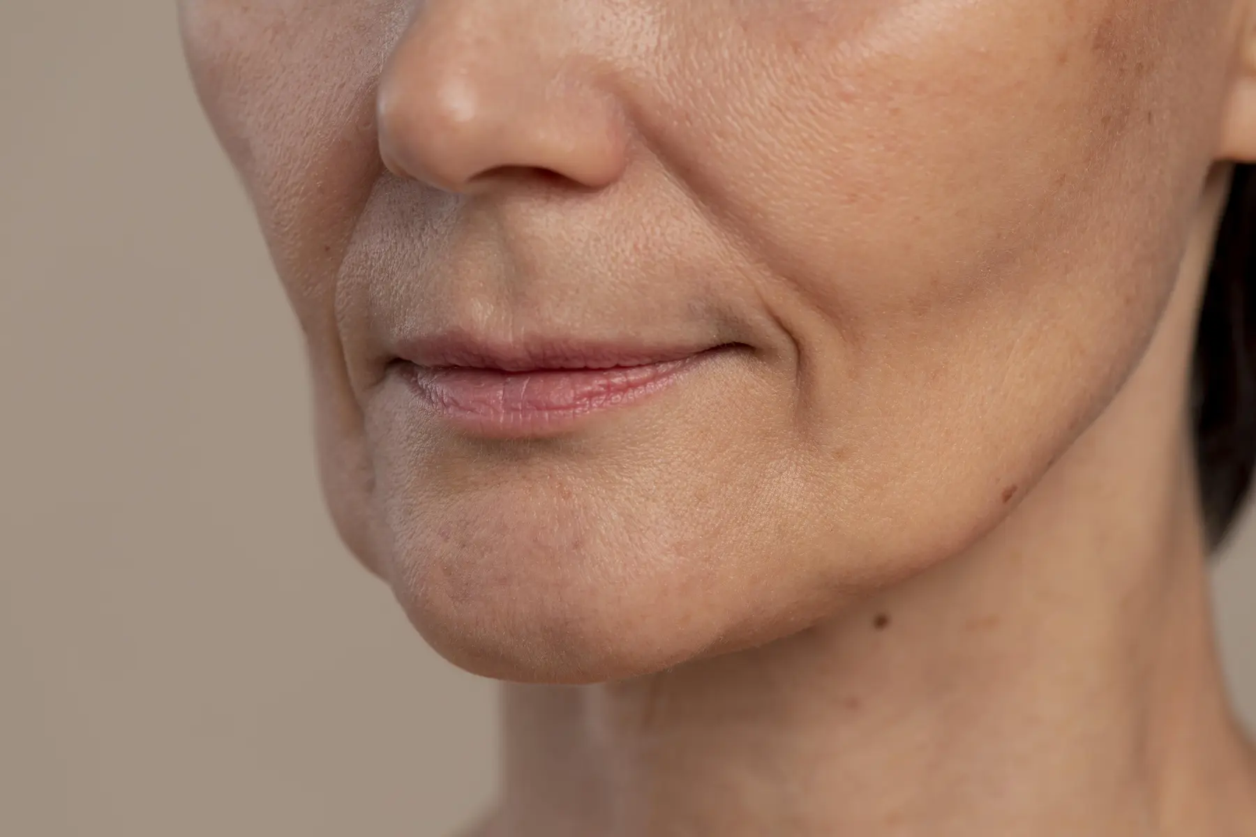Artikel Skinvest mengenai Skin Tightening